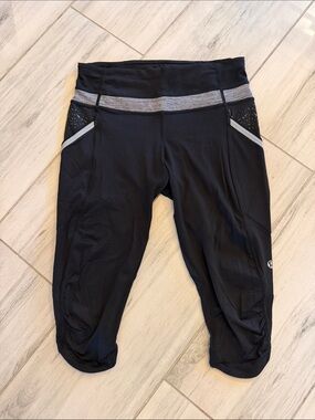 lululemon athletica Black Cropped Leggings with Gray Waistband and Trim